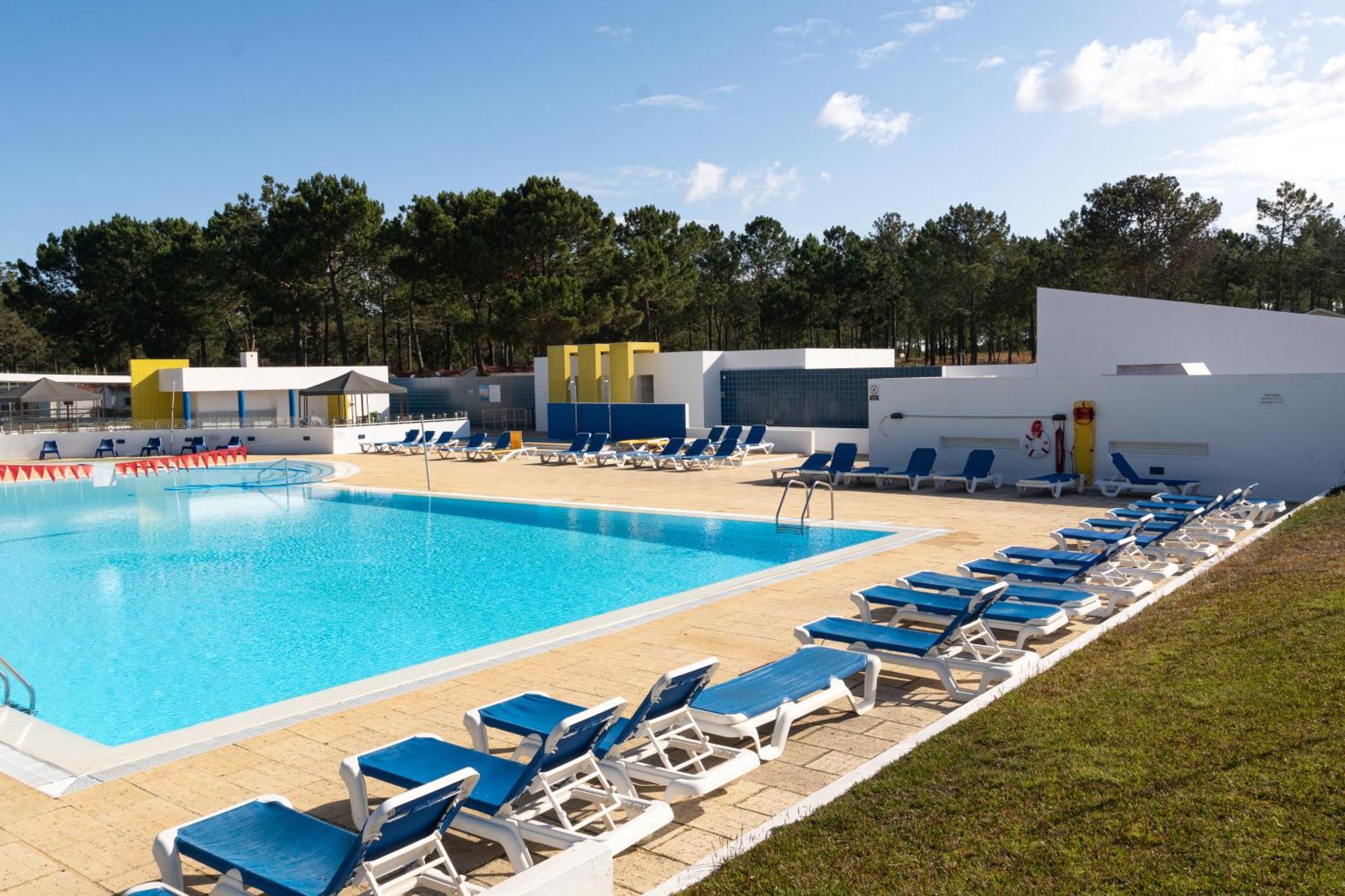 Parque De Campismo Orbitur Sitava Milfontes Hotel Malhadinhas Exterior photo