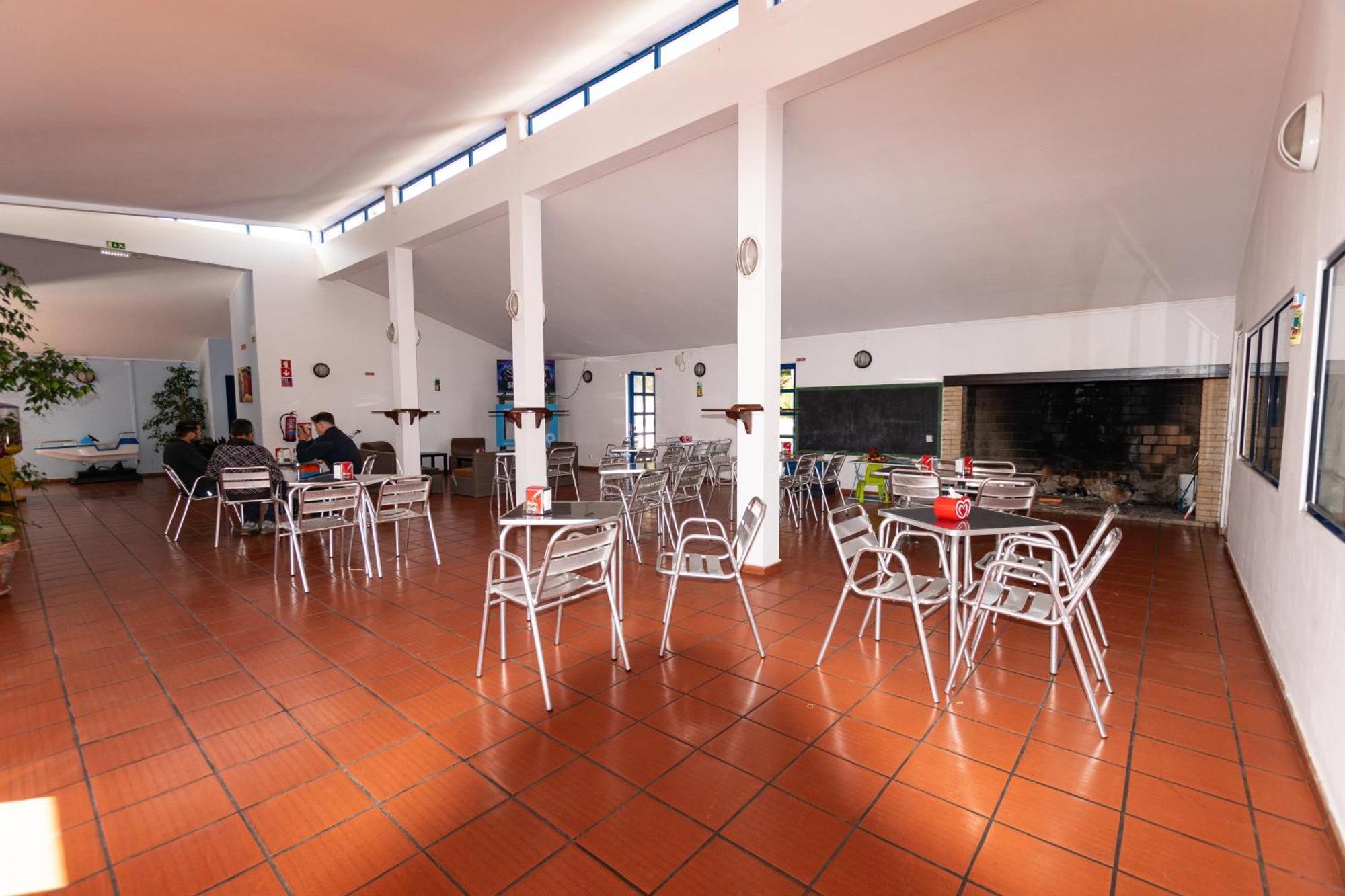 Parque De Campismo Orbitur Sitava Milfontes Hotel Malhadinhas Exterior photo