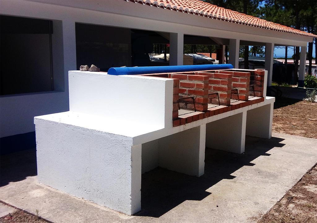 Parque De Campismo Orbitur Sitava Milfontes Hotel Malhadinhas Exterior photo
