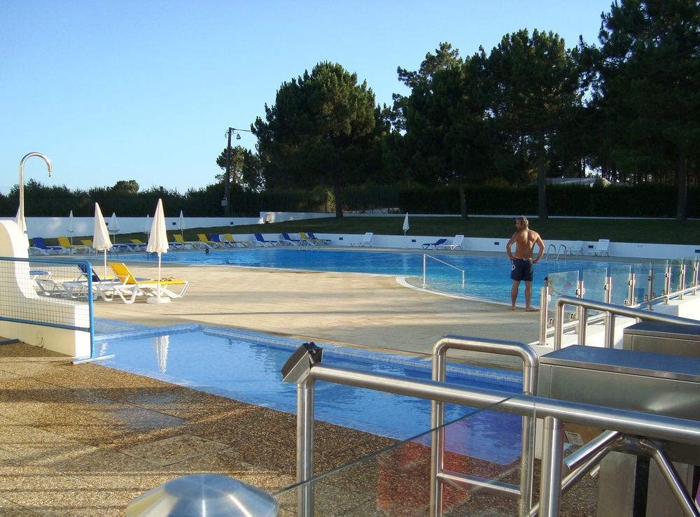Parque De Campismo Orbitur Sitava Milfontes Hotel Malhadinhas Exterior photo