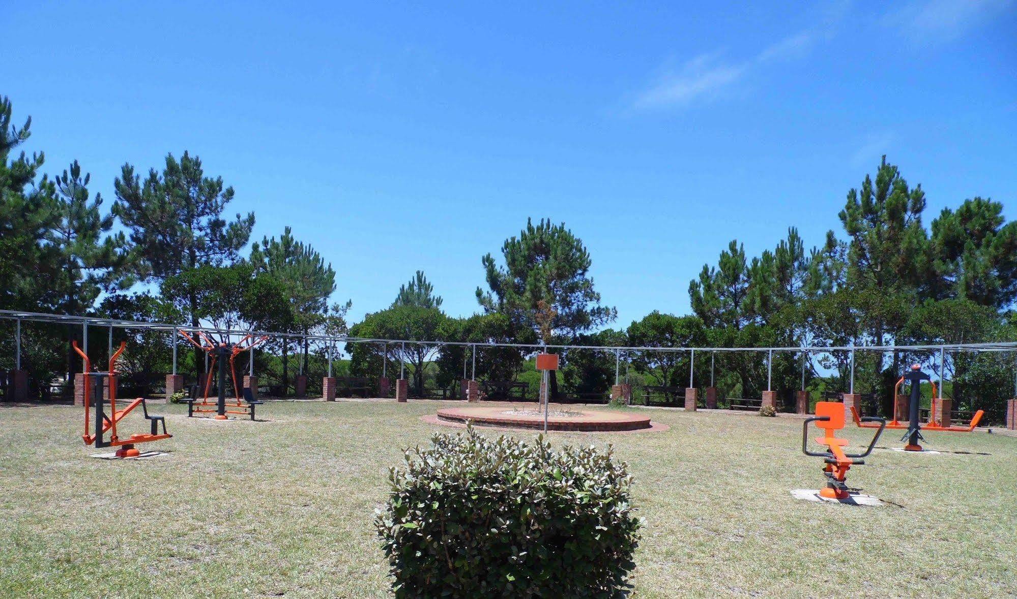 Parque De Campismo Orbitur Sitava Milfontes Hotel Malhadinhas Exterior photo